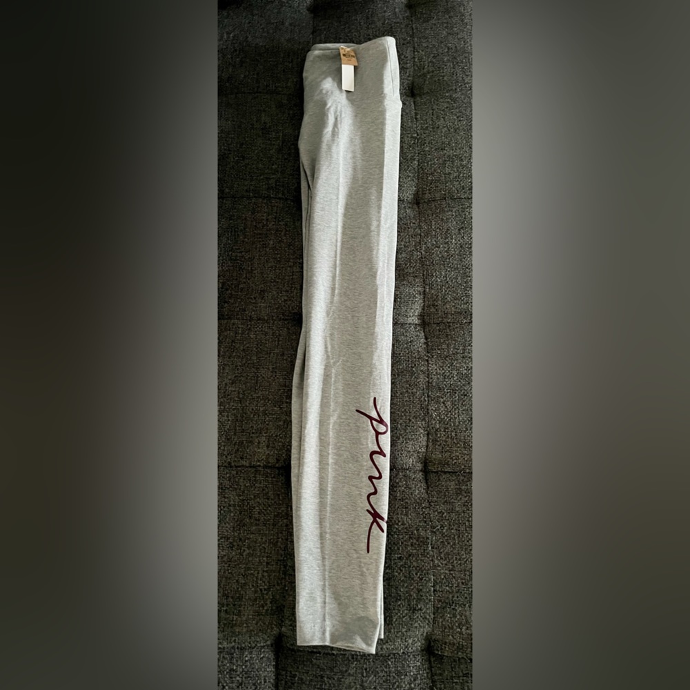 New light grey leggings by "Pink". Size Small with tags.